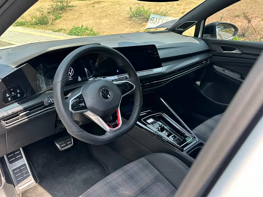 Golf GTI 2021 facelift 380TSI DSG GTI купить на сайте DeffCars