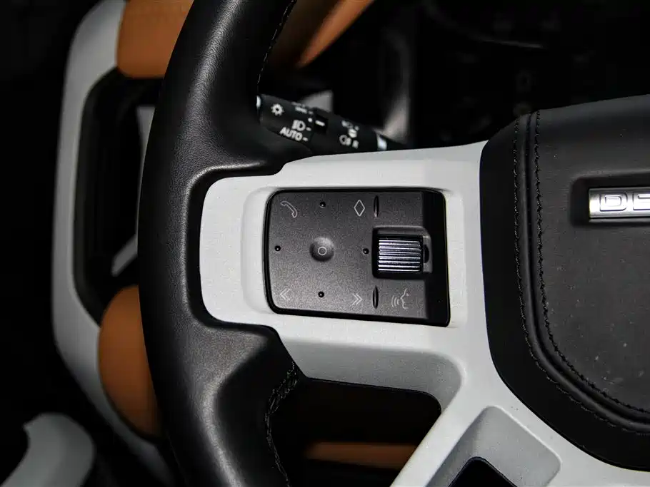 Land Rover Defender 2023 facelift 110 3.0T P400 Dark Special Edition купить на сайте DeffCars