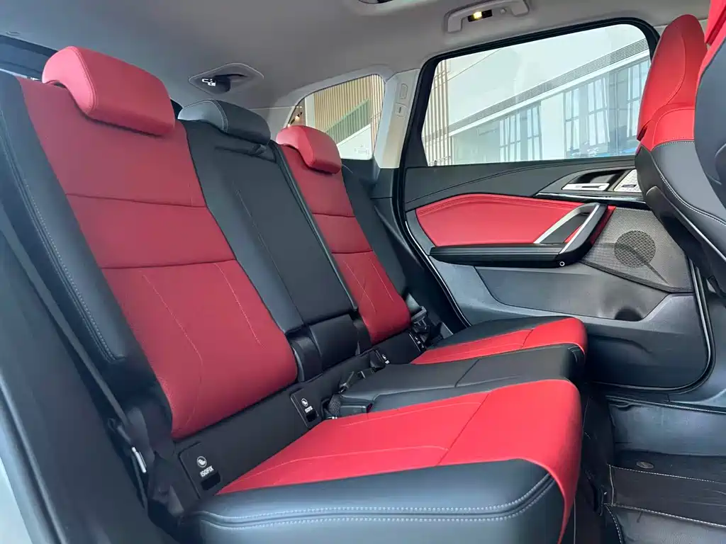BMW X1 2023 sDrive25Li X Design Package купить на сайте DeffCars