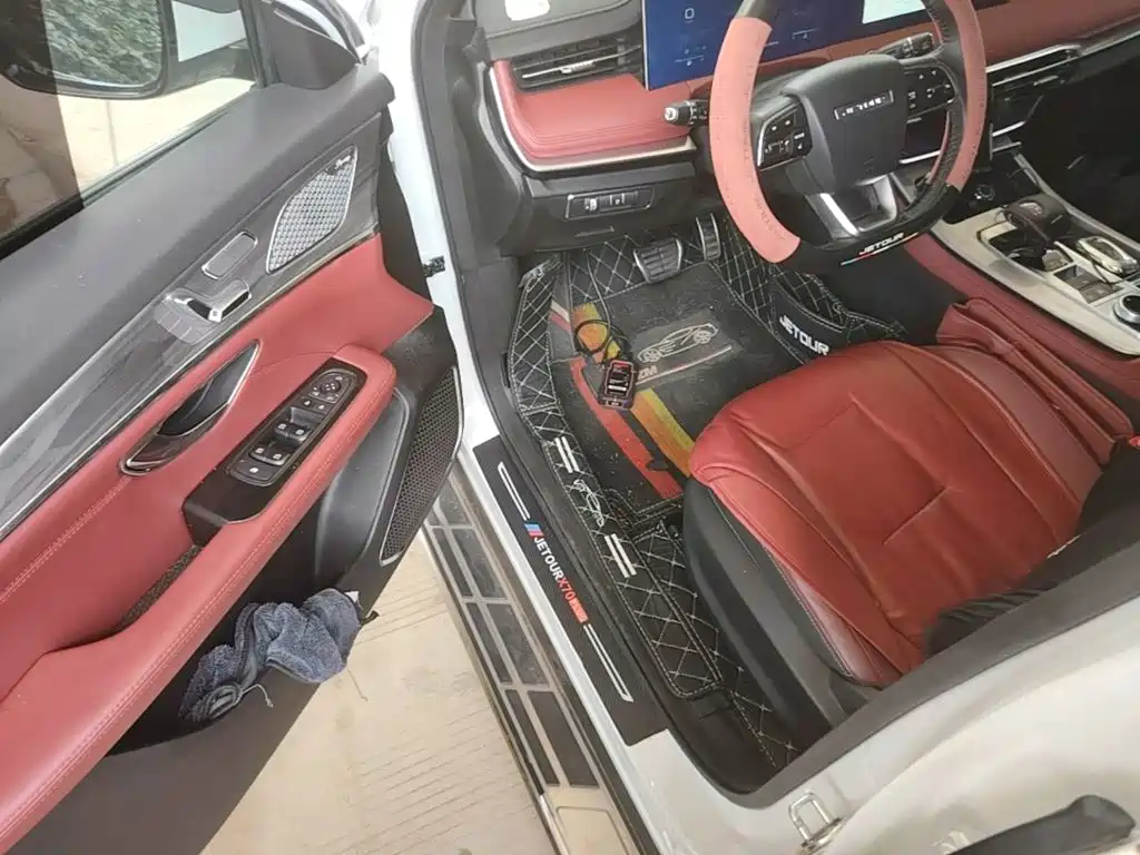 Jetour X70 PLUS 2023 model 1.5T DCT Brave 5 seats купить на сайте DeffCars