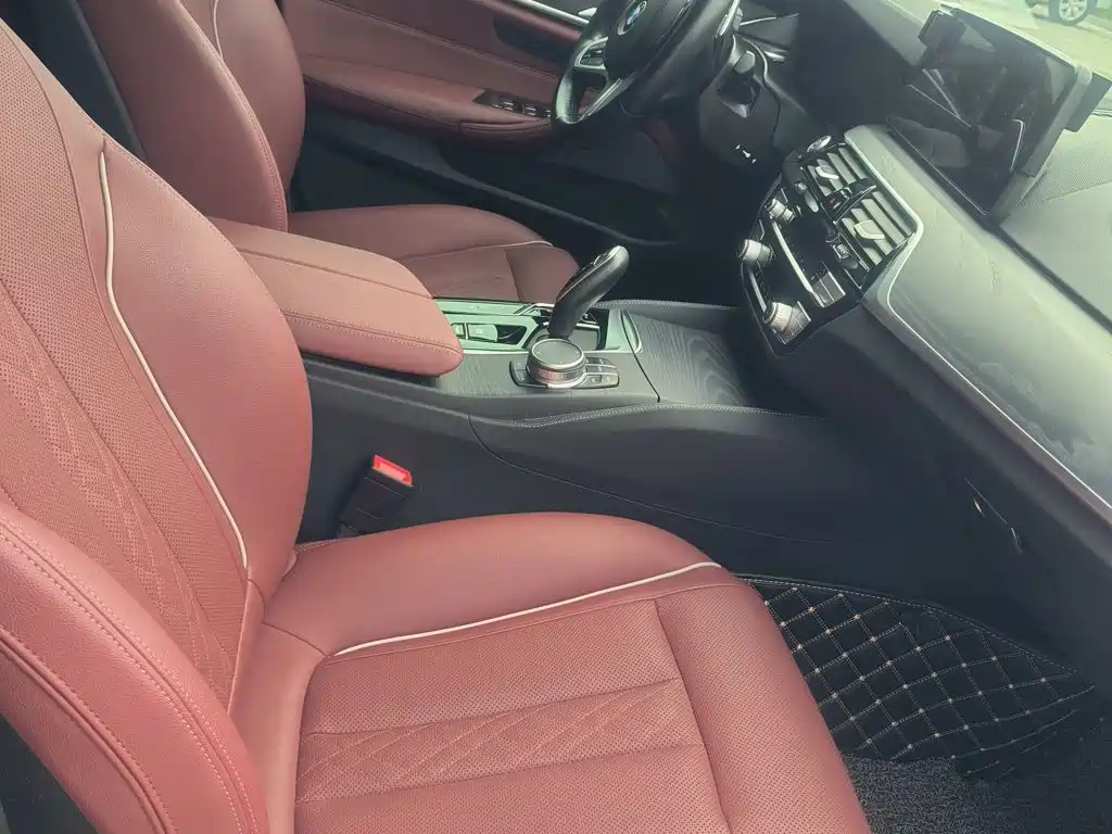 BMW 5 Series 2022 facelift 2 530Li leading M sports package купить на сайте DeffCars