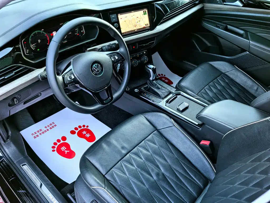 Passat 2019 330TSI Deluxe Edition National VI купить на сайте DeffCars