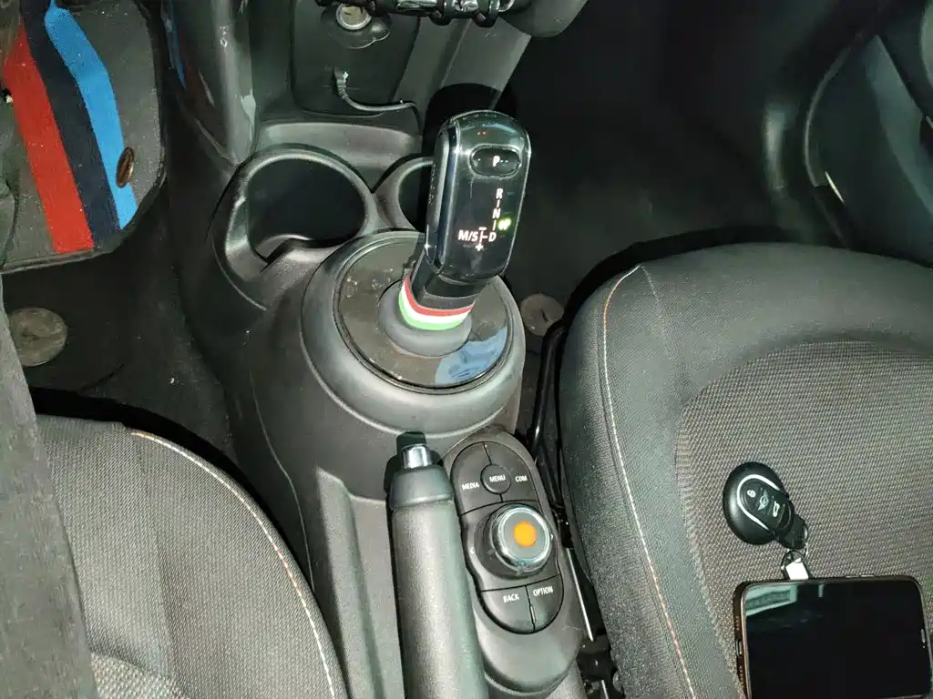 Mini 2022 facelift 1.5T ONE купить на сайте DeffCars
