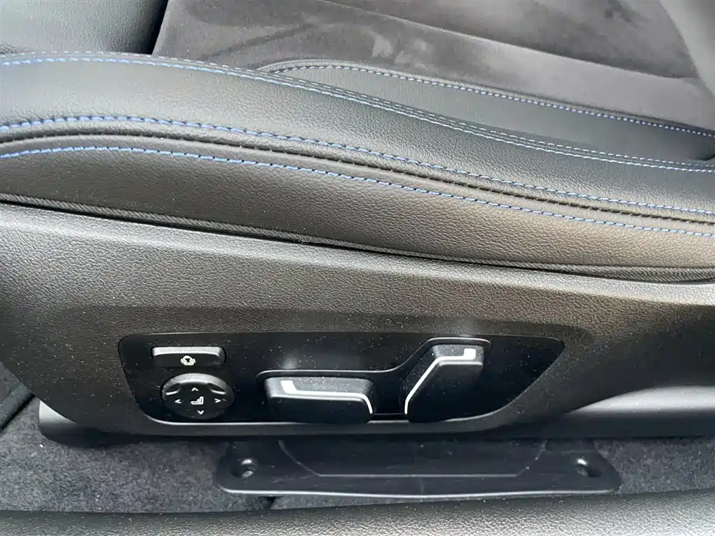 BMW M2 2024 M2 купить на сайте DeffCars