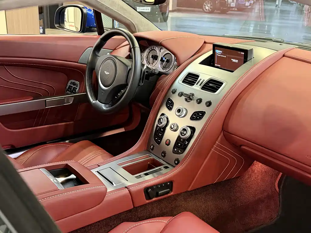 V8 Vantage 2016 4.7L Coupe купить на сайте DeffCars