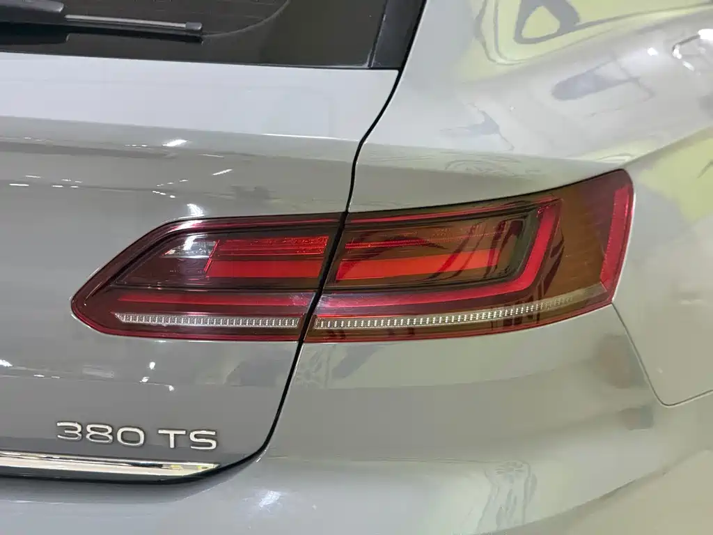 FAW-Volkswagen CC 2021 Hunting Vehicle 380TSI Hunting Heart Edition купить на сайте DeffCars