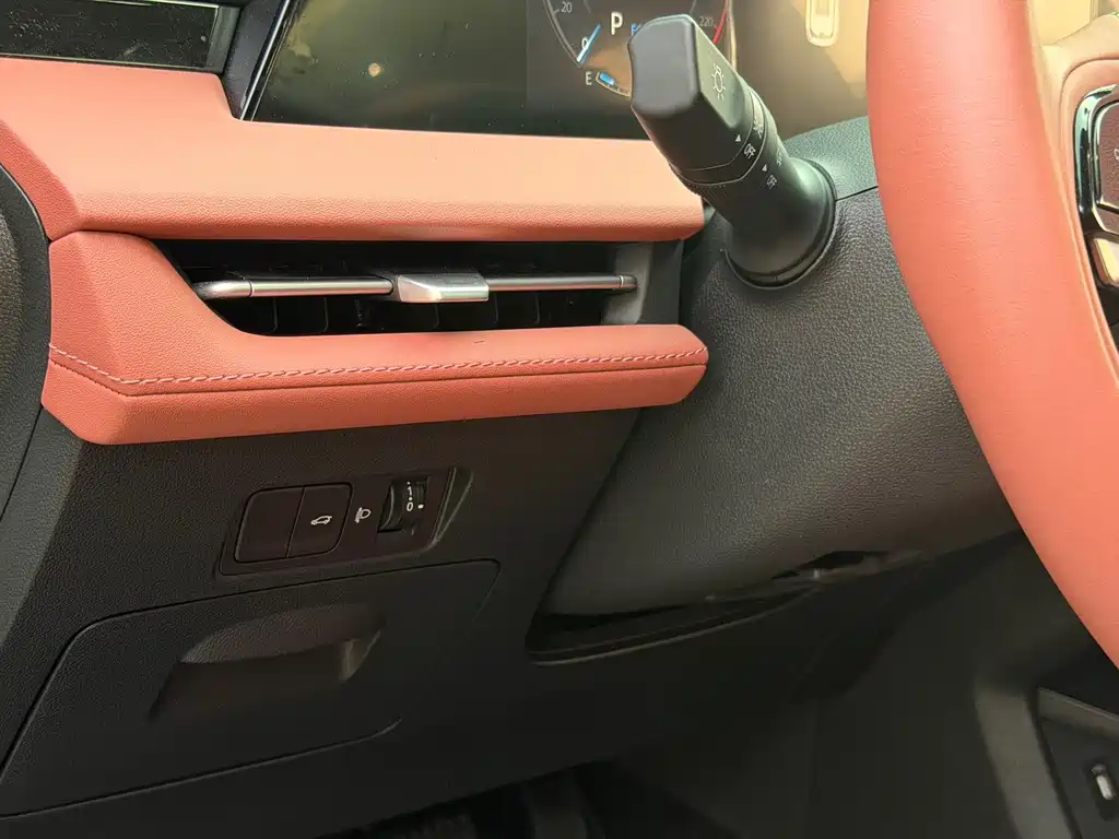 Changan CS75PLUS 2023 third generation 1.5T automatic premium model купить на сайте DeffCars