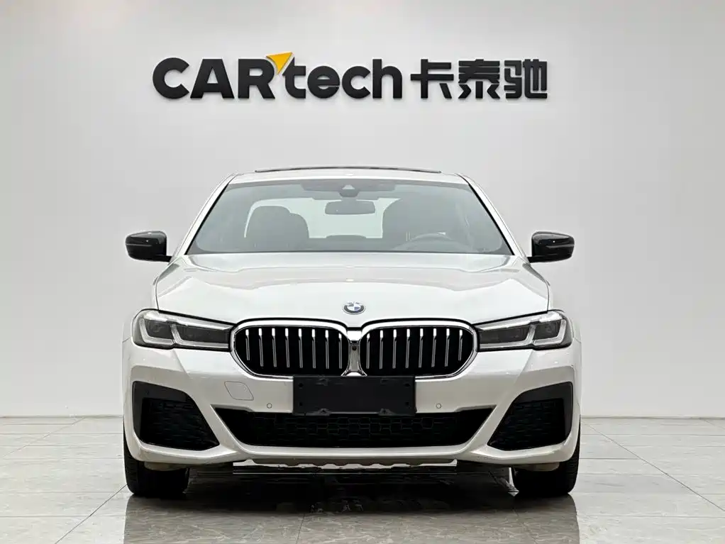 BMW 5 Series 2021 Facelift 530Li Exclusive M Sports Package купить на сайте DeffCars