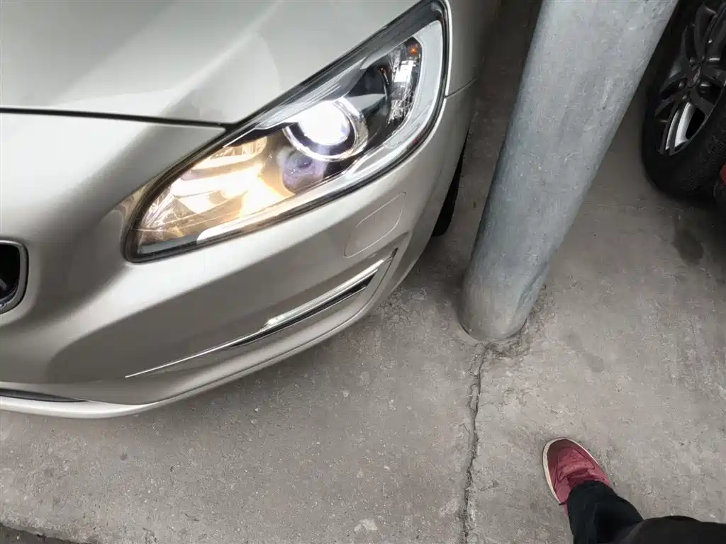 Volvo S60 2019 S60L T3 Smart Edition купить на сайте DeffCars