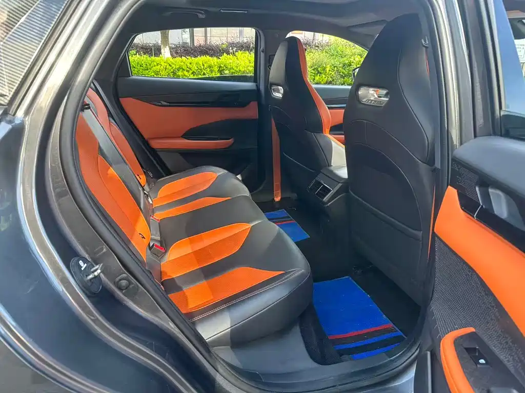 Changan UNI-V 2023 1.5T sports version купить на сайте DeffCars