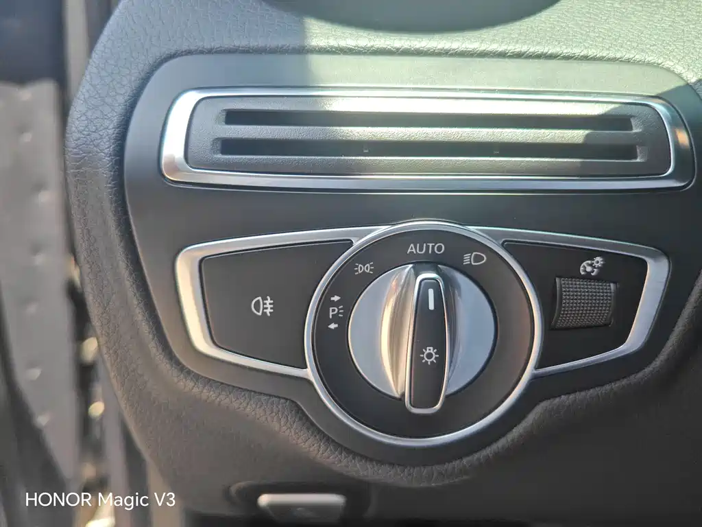 Mercedes-Benz C-Class 2019 C 260 L Sports Edition купить на сайте DeffCars