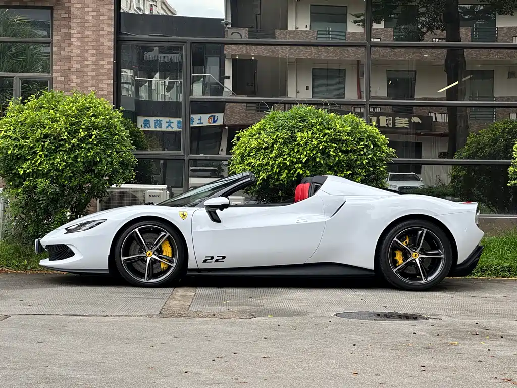 Ferrari 296 2022 3.0T V6 GTS купить на сайте DeffCars