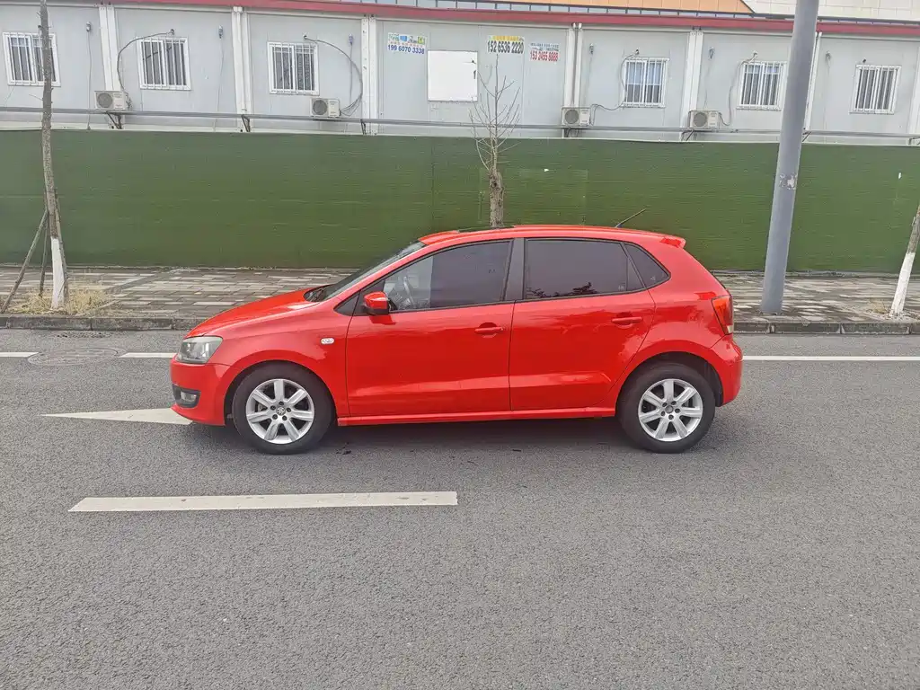 Polo 2011 1.6L automatic cool version купить на сайте DeffCars