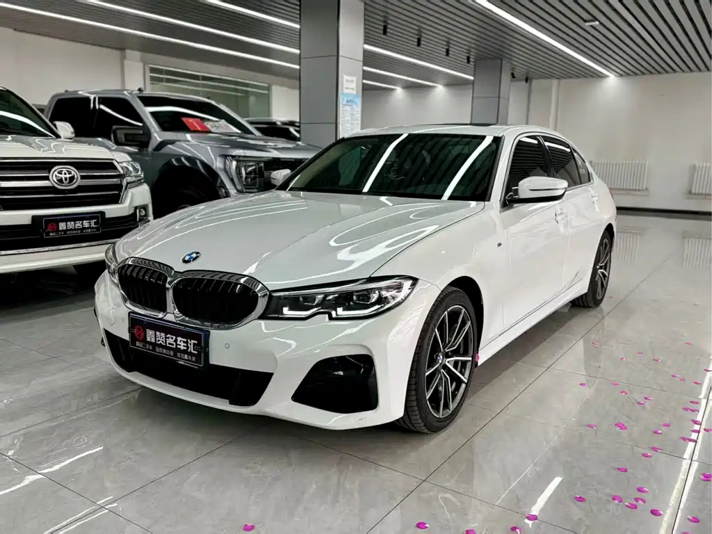 BMW 3 Series 2022 325i M Sports Package купить на сайте DeffCars