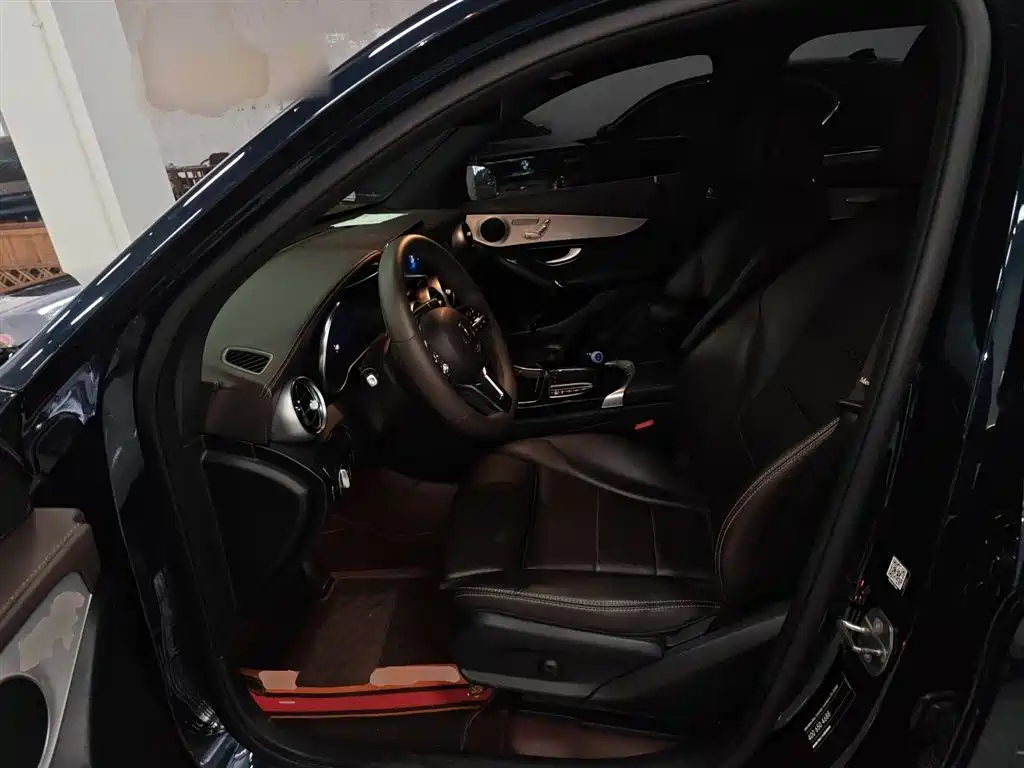 Mercedes-Benz GLC 2022 facelift GLC 260 L 4MATIC dynamic купить на сайте DeffCars