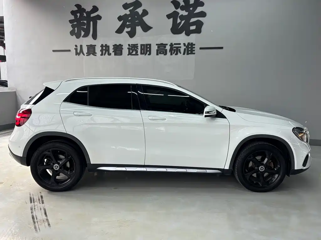 Mercedes-Benz GLA 2019 GLA 200 Dynamic купить на сайте DeffCars