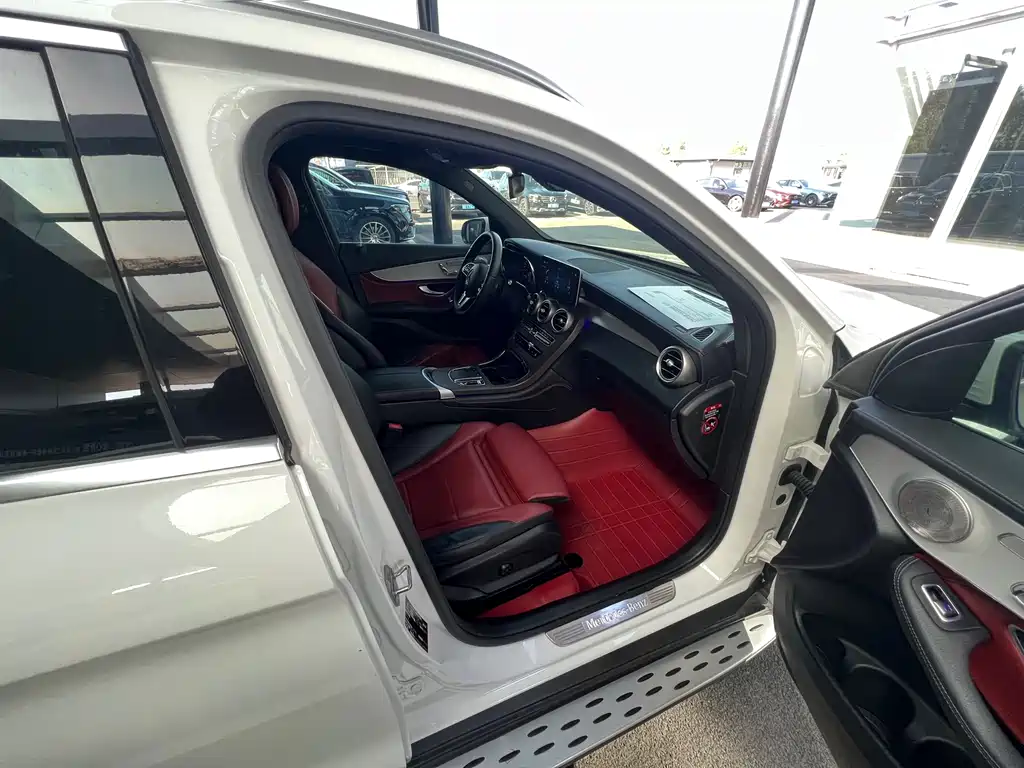 Mercedes-Benz GLC 2020 GLC 260 L 4MATIC luxury model купить на сайте DeffCars