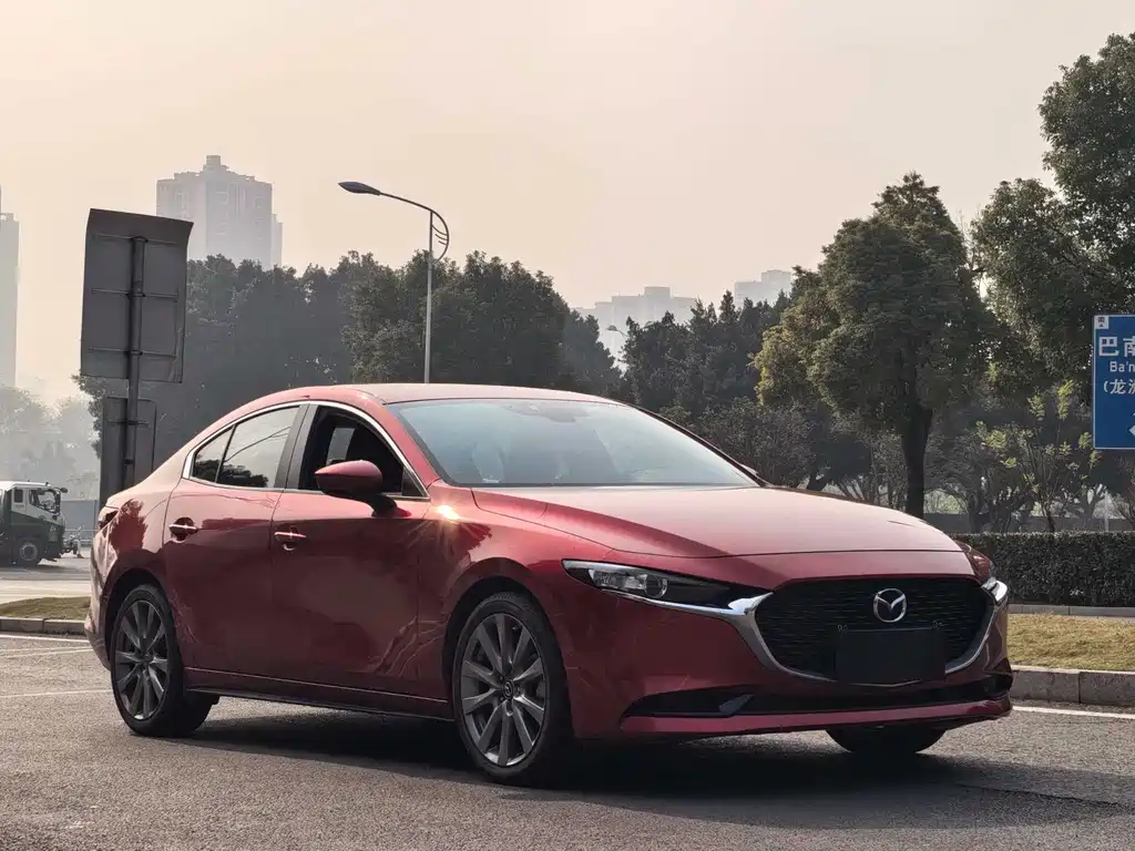 Mazda3 Angkesela 2020 2.0L Automatic Premium Edition купить на сайте DeffCars