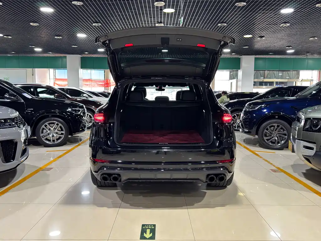 Cayenne 2023 Cayenne S 2.9T купить на сайте DeffCars