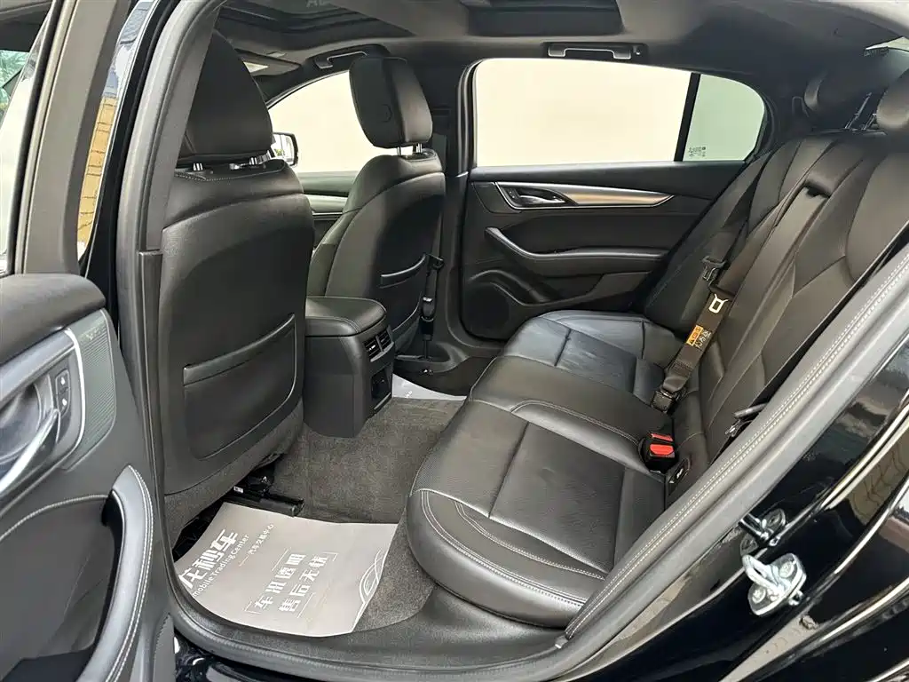 Cadillac CT5 2024 28T Luxury Pro купить на сайте DeffCars