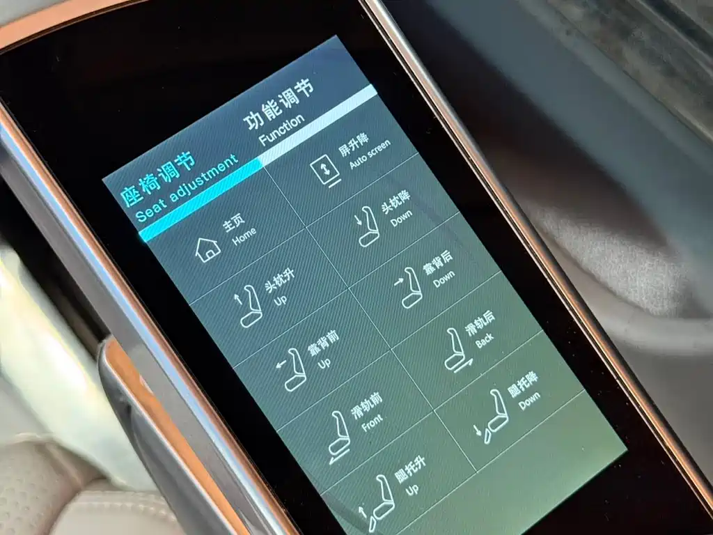 Vito 2021 2.0T Business Edition 7 seats купить на сайте DeffCars