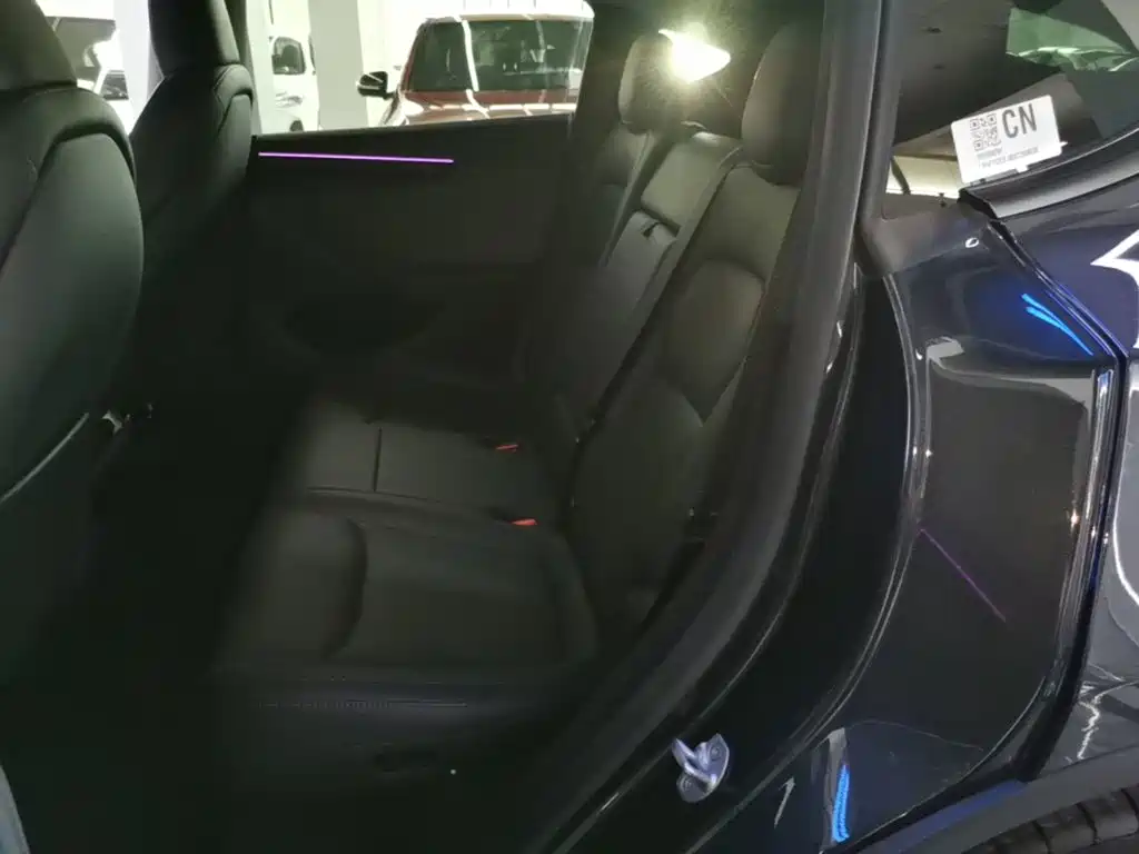 Model Y 2025 rear-wheel drive version купить на сайте DeffCars
