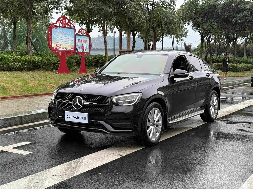 Mercedes-Benz GLC Coupe 2020 GLC 260 4MATIC Coupe SUV купить на сайте DeffCars