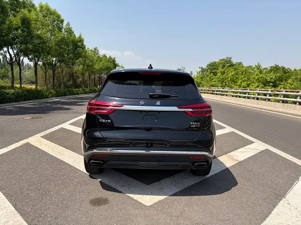 Hongqi HS5 2022 2.0T Zhilian Flagship Edition купить на сайте DeffCars