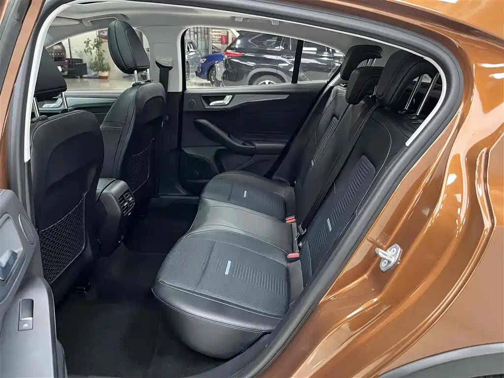 Focus Active 2021 EcoBoost 180 automatic trendy model купить на сайте DeffCars