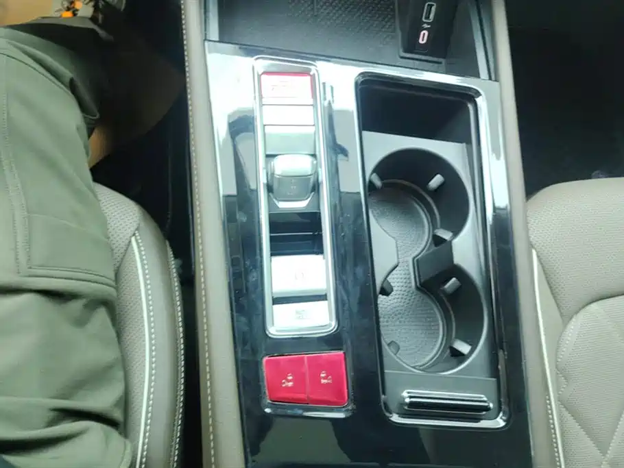 Weiran 2024 380TSI Premium Edition купить на сайте DeffCars