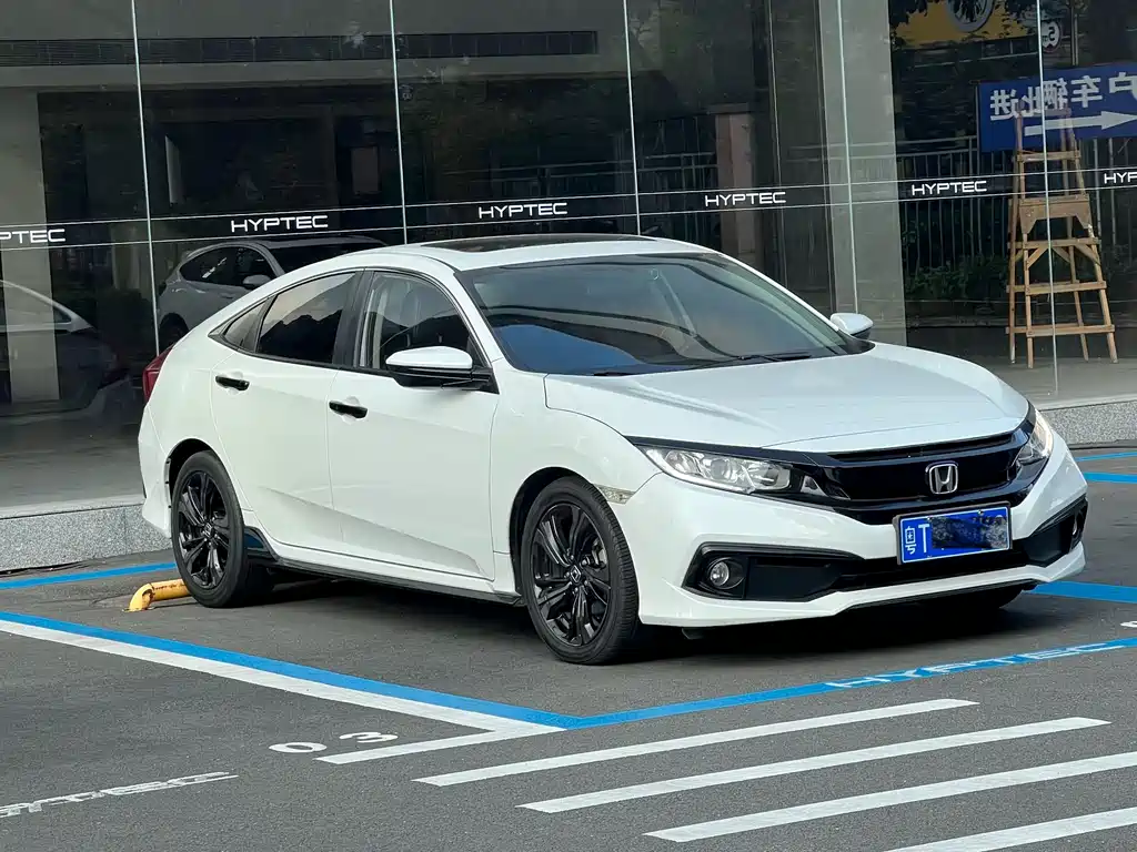 Civic 2019 220TURBO CVT combustion version National VI купить на сайте DeffCars