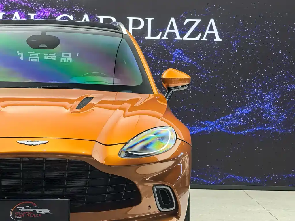 Aston Martin DBX 2022 3.0T STRAIGHT-SIX купить на сайте DeffCars