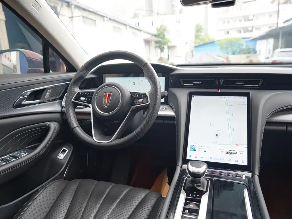 Hongqi H5 2024 2.0T Automatic Zhilianqichang Edition купить на сайте DeffCars