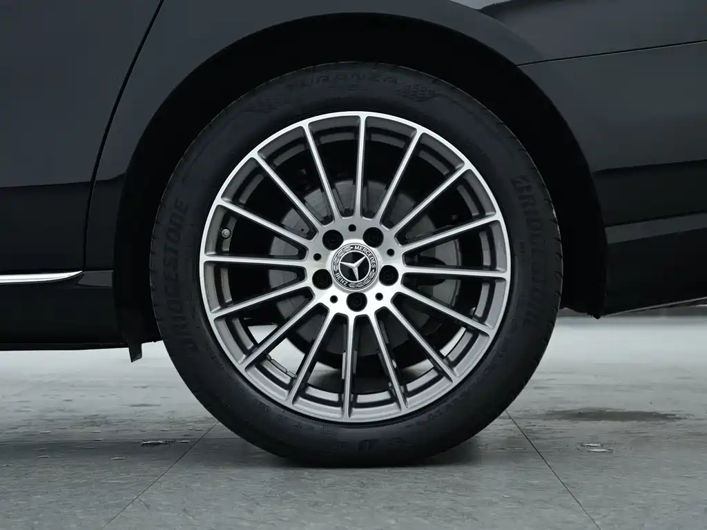 Mercedes-Benz E-Class 2022 E 260 L 4MATIC купить на сайте DeffCars