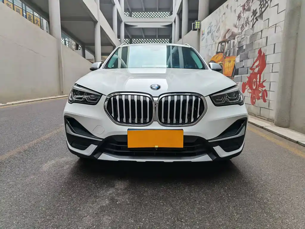 BMW X1 2022 sDrive20Li Fashion Model купить на сайте DeffCars