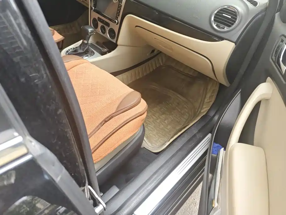 Lavida 2011 1.6L automatic elegant version купить на сайте DeffCars