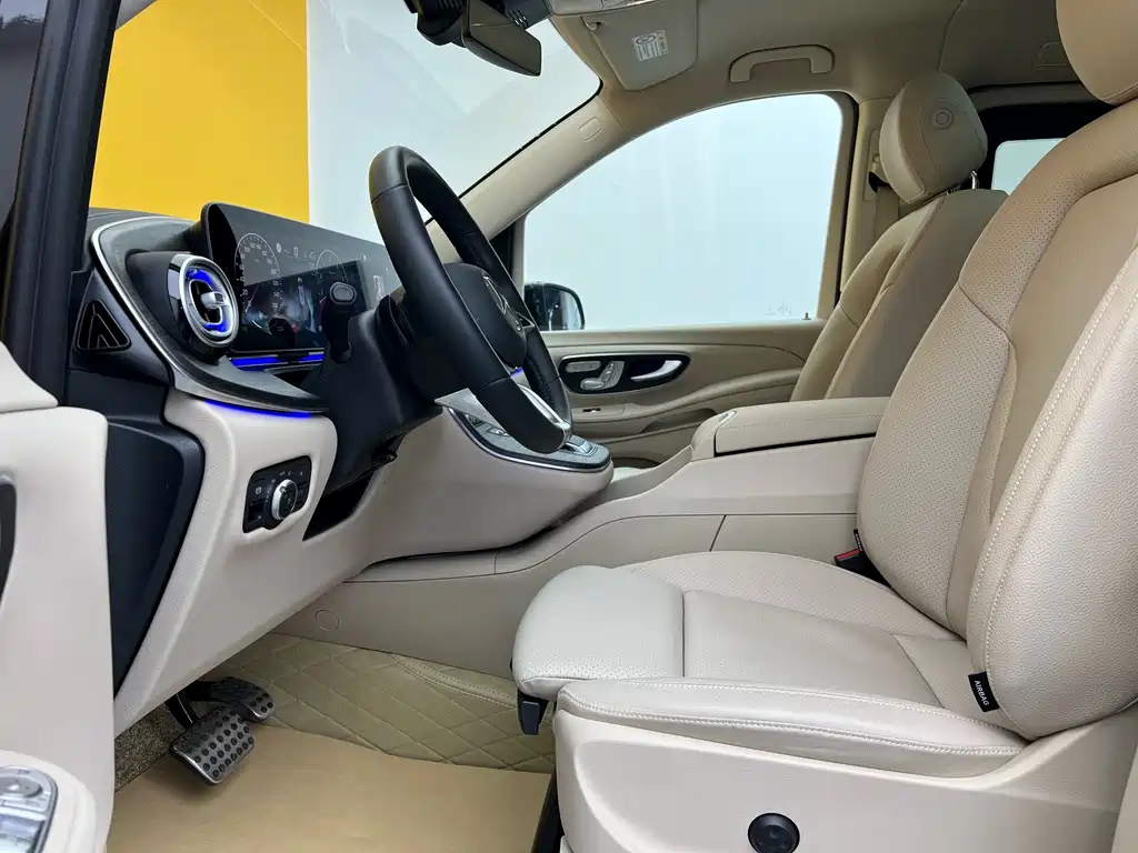 Mercedes-Benz V-Class 2024 V 300 Premium Edition купить на сайте DeffCars