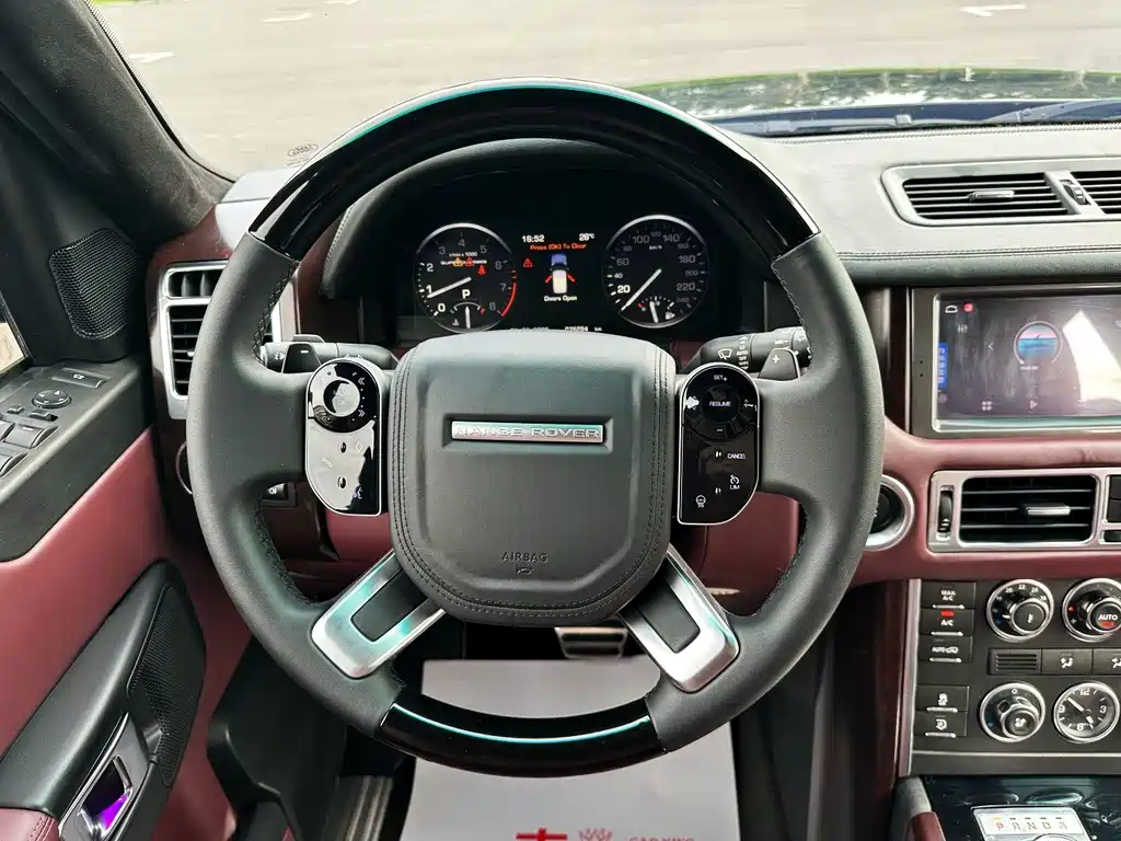 Range Rover 2012 5.0 NA V8 купить на сайте DeffCars
