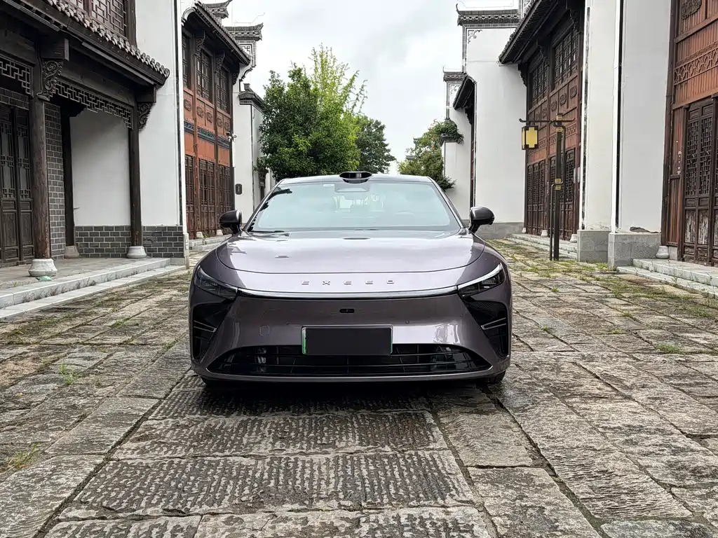Xingtu ES 2025 extended range Max urban assisted driving купить на сайте DeffCars
