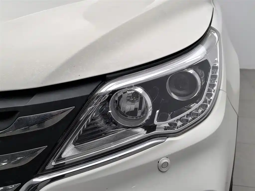 Baojun 560 2017 1.5T DCT exclusive model купить на сайте DeffCars