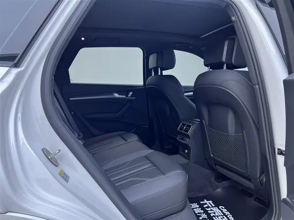 Audi Q5L 2023 40T luxury and dynamic model купить на сайте DeffCars