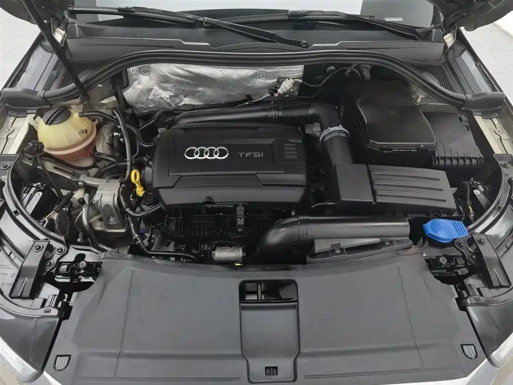 Audi Q3 2017 35 TFSI Fashion купить на сайте DeffCars