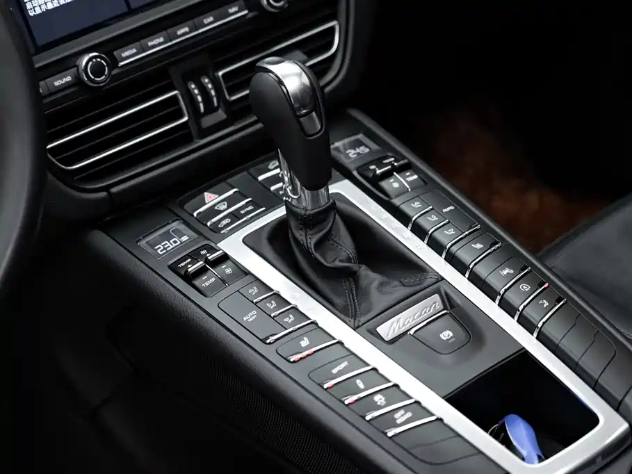 Macan 2021 Macan 2.0T купить на сайте DeffCars