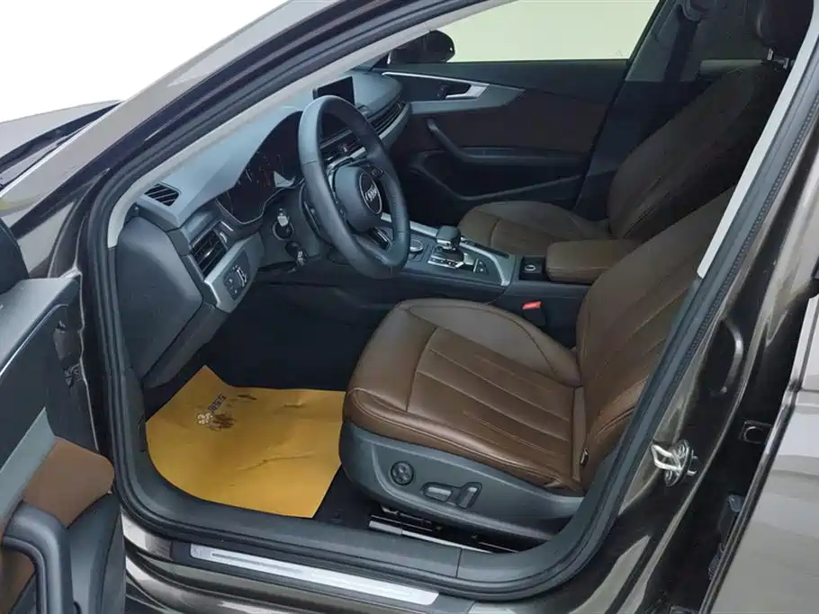 Audi A4L 2018 30th Anniversary Model 30 TFSI Enterprising купить на сайте DeffCars