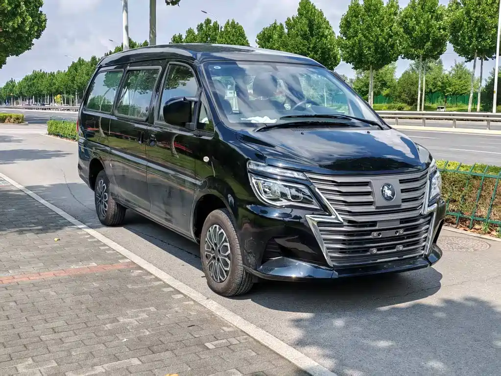Lingzhi New Energy 2025 110km Extended Range Basic 5-seater купить на сайте DeffCars