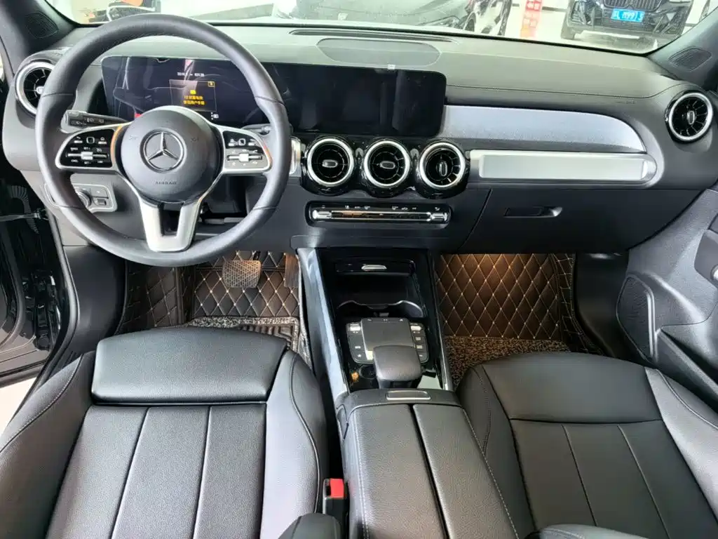 Mercedes-Benz GLB 2022 facelift version 2 GLB 200 dynamic version купить на сайте DeffCars