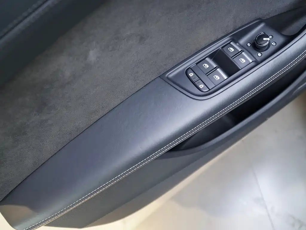 Audi Q8 2019 55 TFSI Extreme Limited Edition купить на сайте DeffCars