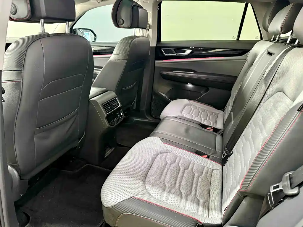 Touron 2021 Touron X 380TSI four-wheel drive respected flagship version купить на сайте DeffCars