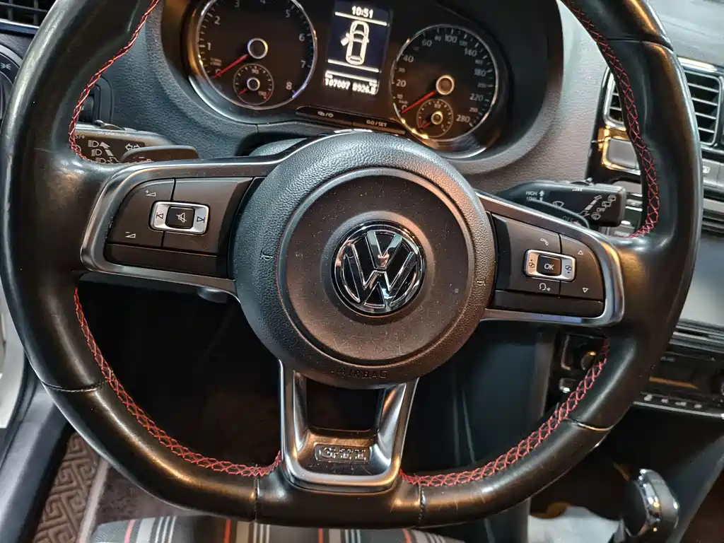 Polo 2015 1.4TSI GTI купить на сайте DeffCars