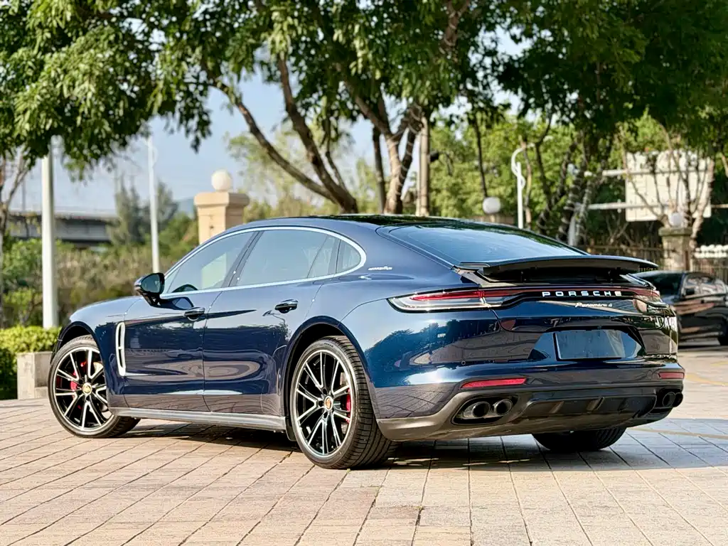 Panamera 2022 Panamera Executive Extended Edition 2.9T купить на сайте DeffCars